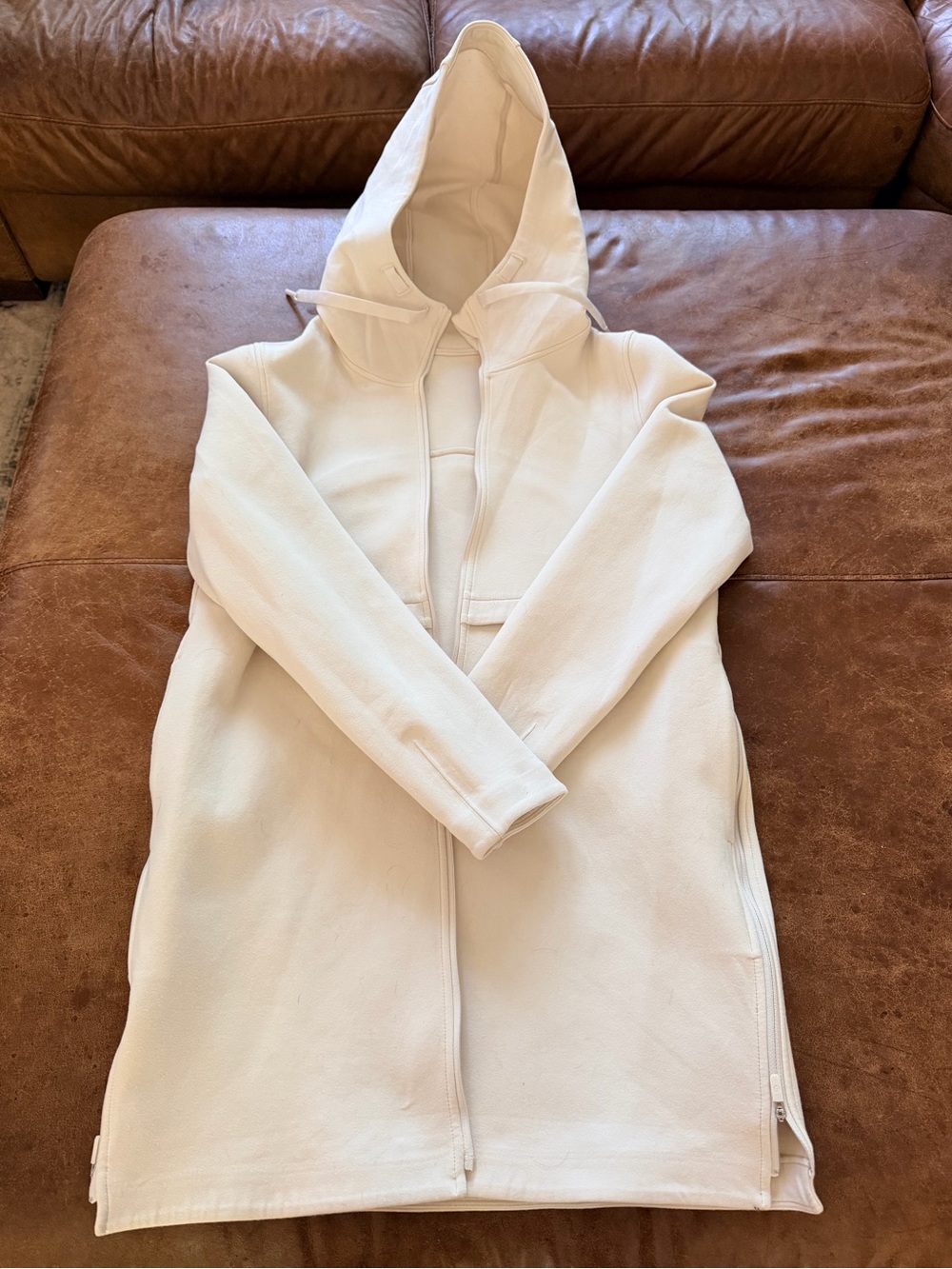 Lululemon Cream Hooded Long Horizons Jacket - Picture 2 of 4